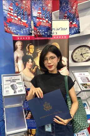 bí thư ngoại ngữ