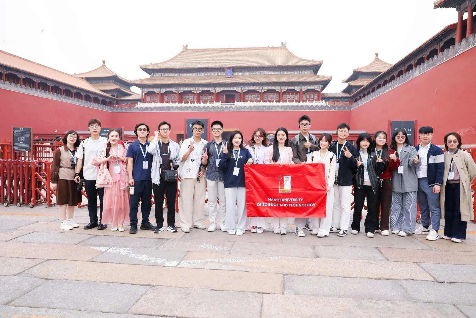 z7683460988620 14e340e89e8abf785bea3ae991d5a064